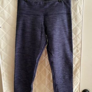 Lululemon Crop Leggings size 6